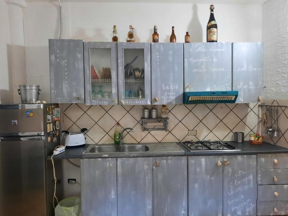 나폴리 La Casa Nella Roccia 아파트 외부 사진